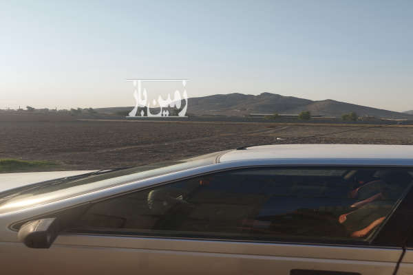 زمین فروشی مابین روستای سروش بادران وکاج تو جاده پاقلعه-3
