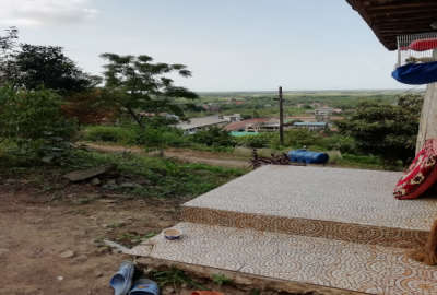 زمین ۶۹۹ متر همراه خانه در لاهیجان لیالستان