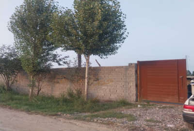 زمین ۲۲۰ متری در خردونکلا بابل دور دیوار شده