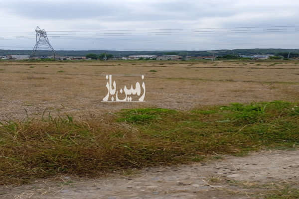 زمین تجاری مسکونی ۳۰۰ متر در ساری هولا سه راه شهید زارع-2