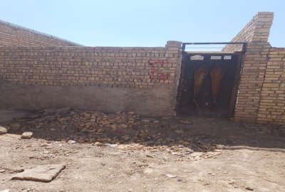 زمین مسکونی چاردیواری آماده سقف زدن ورامین شهرک احمدیه ۵۵ متر