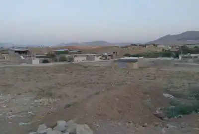 یک قطعه زمین ۲۰۰ متری واقع در روستای دهنو کمالوند