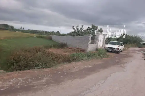 فروش زمین مسکونی ۴۱۵ متر در بافت روستای کمانگر - تصویر 2