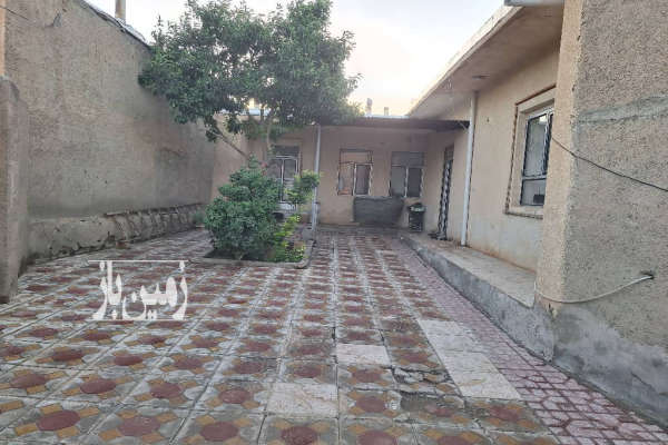 فروش زمین و خانه مسکونی همراه تجاری ۲۰۰ متر-1
