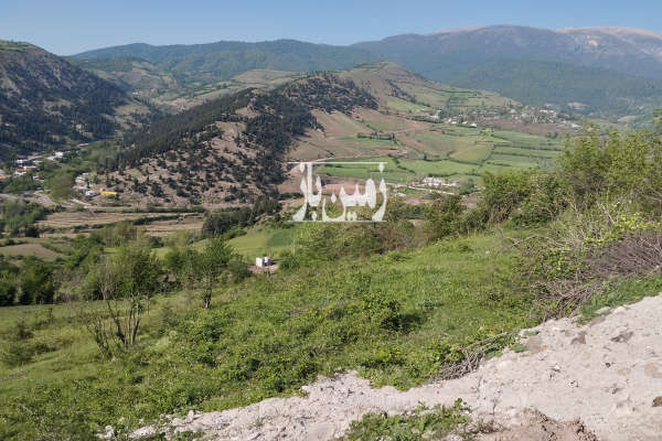 فروش زمین در رحمت آباد روستای چره روبروی قله درفک ۸۲۰۰ متر-4