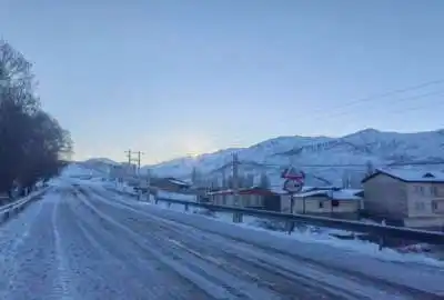 فروش زمین مسکونی داخل بافت نزدیک پلور روستای زیار ۲۰۰ متر