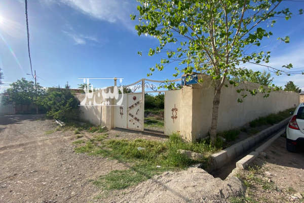 فروش ۸۰۰ متر باغ واقع در منطقه کوه پایه ای با دسترسی اتوبان-2