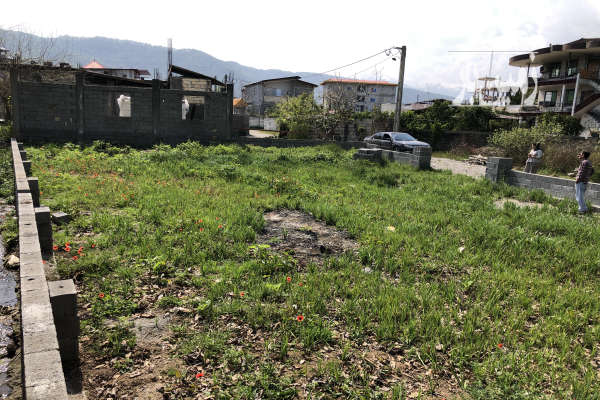 فروش زمین ویلایی ۳۳۰ متر تنکابن روستای نعمت اباد-1