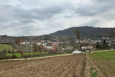فروش زمین ۱۶۰۰ متر واقع در روستای سرکت