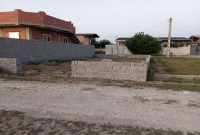 فروش زمین مسکونی دو کله جاده گهرباران روستای عباس آباد حلمسر
