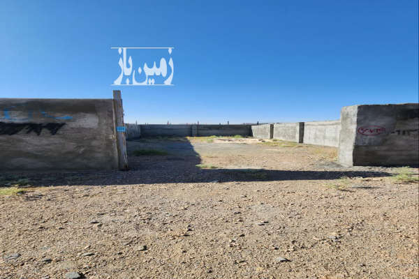 فروش زمین ۴ دیواری بهارستان روستای قلعه شور-2