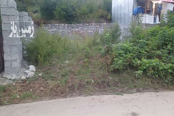 زمین دارای مستثنیات و حصارکشی چهارراه هنگ خیابان تیلار-3