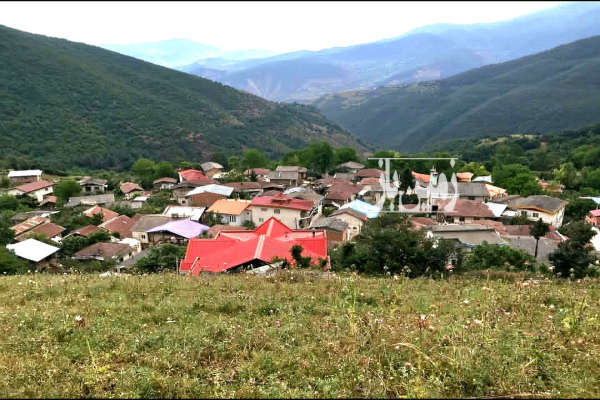 زمین مسکونی در روستای حریث مرزن آباد ۵۹۰ متر-2