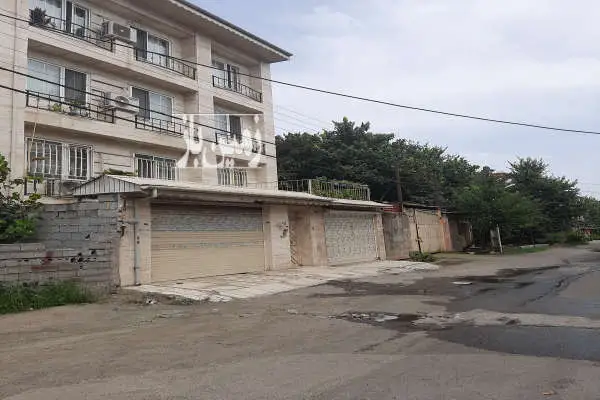 زمین مسکونی شهری نبش میدان چای لاهیجان ۲۰۱ متر - تصویر 2