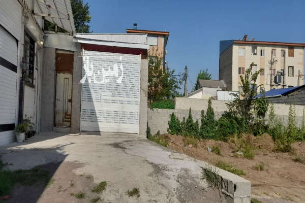 زمین بین میدان نیروی دریایی و امام حسین ۱۷۵ متر-2