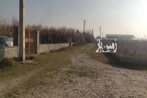 زمین دور حصار شده منطقه ی آکند ساری-4