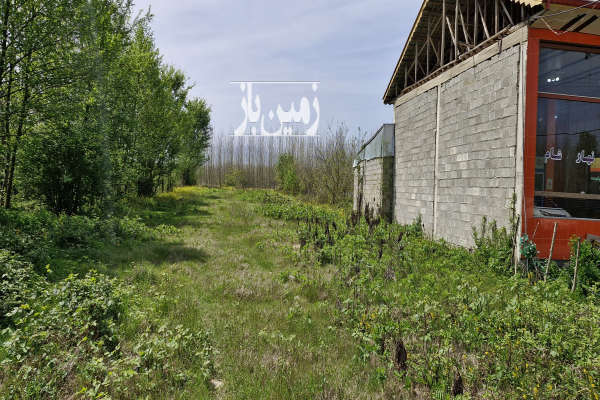 زمین بر جاده شهر ضیابر اول جاده بهمبر-3