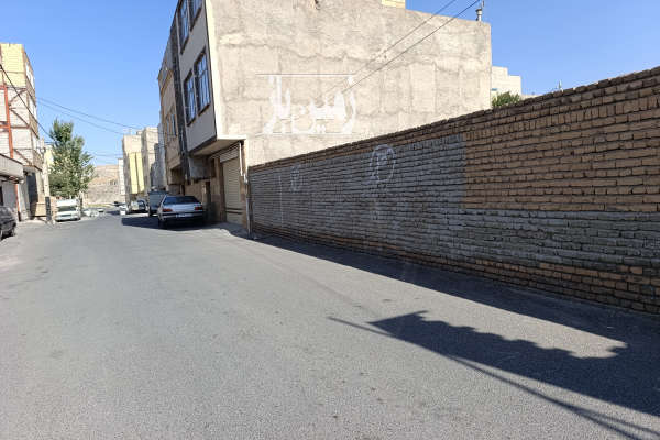 زمین ۱۰۵ متری در بهترین لوکیشن فتح آباد تبریز-1
