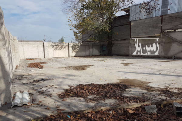 زمین کارگاهی ۳۵۰ متری آماده کار با برق سه فاز-1