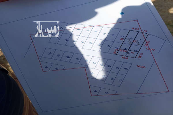زمین در شهرک جنب اپارتمانهای مسکن ملی ۱۳۶ متر-2