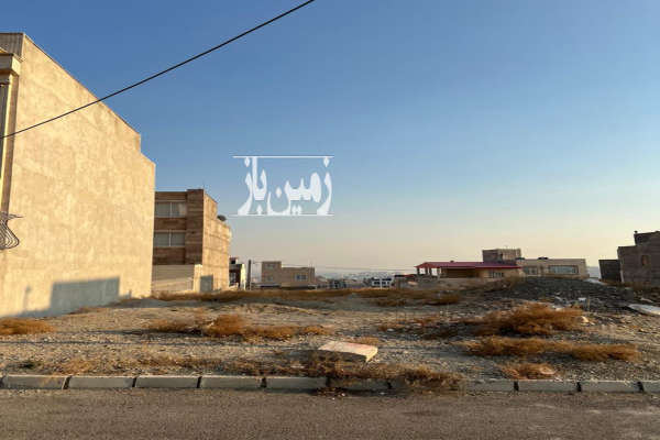 زمین ۲۰۰ متری در فاز ۴ منطقه ویلایی-2