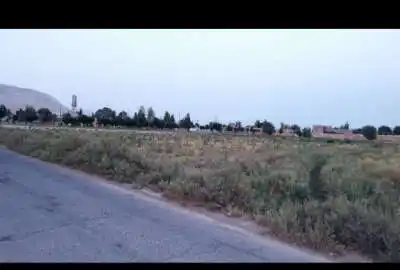 زمین کشاورزی روستای حسن آباد کوه گچ موقعیت ویژه