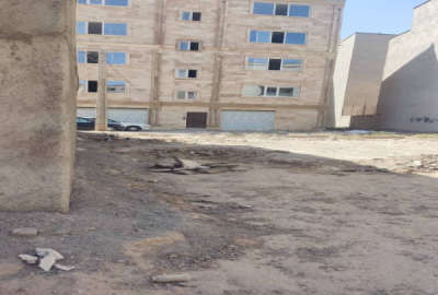زمین مسکونی شمالی بر ۱۵ متر واقع در ورامین شهرک ولیعصر