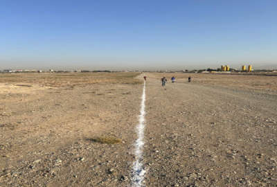 زمین بایر ۲۸۰ متری در ابعاد ۱۰در ۲۸ موقعیت جنوبی