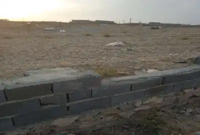 زمین فروشی در خانلق ۱۳۰۰ متر دور تا دور پی ریزی شده