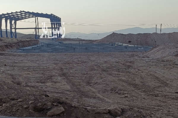 زمین کارگاهی قطب صنعتی شهرکرد دو ۳۲۰ متر-1