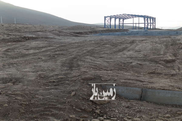 زمین کارگاهی قطب صنعتی شهرکرد دو ۳۲۰ متر-2