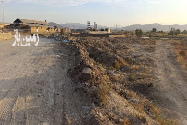 زمین زراعی کیلومتر جاده همدان روستای مهر آباد ۴۰۰۰ متر-2