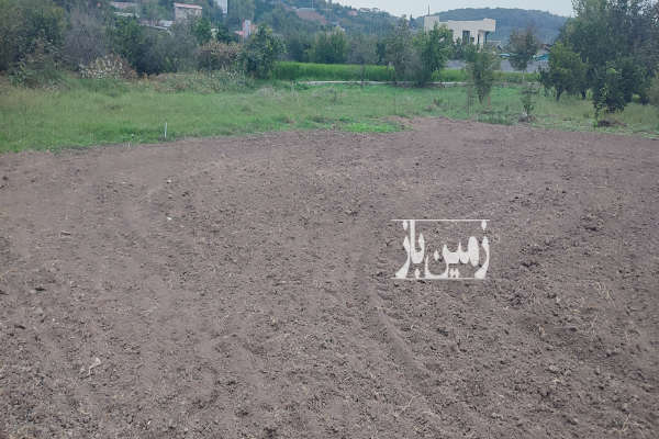 زمین مسکونی داخل بافت روستای اسبورز ۳۰۰ متر-2