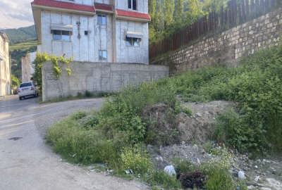 زمین مسکونی ۱۸۵ متر داخل شهر