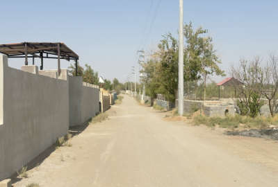 زمین باغی اتوبان ساوه بعد از پرند مامونیه ۵۰۰ متر