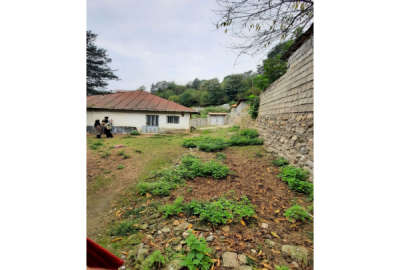 باغ ۶۰۰ متر همراه خانه با چشم انداز عالی در زیراب