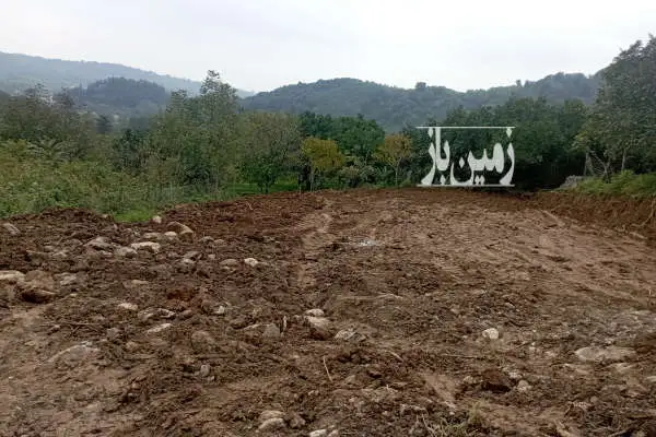 زمین ۴۰۰ متر بندپی غربی روستای دیوا جنگلی - تصویر 1