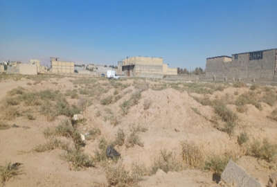 زمین ۱۴۷متر در سلطان اباد اطراف ساخته شده