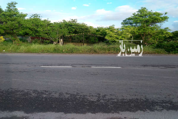 زمین بر جاده اصلی قابلیت ساخت ۹۰۰ متر-2