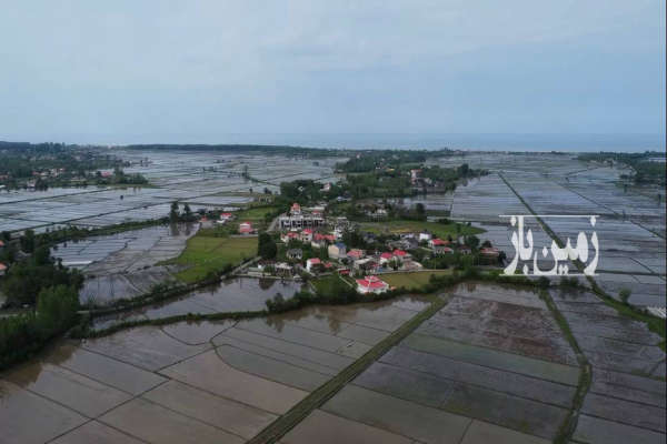 زمین مسکونی با پروانه ساختمان پره سر دیناچال ۳۰۰ متر-2