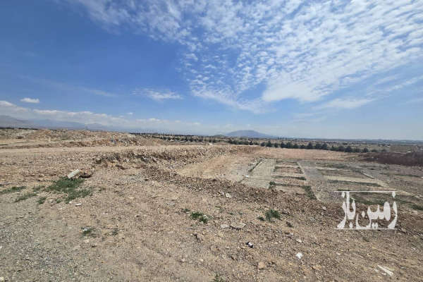 زمین هشتگرد فاز سه ۵۱۰ متر-1