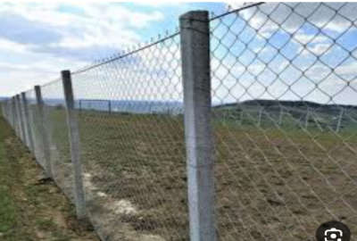 زمین خانه باغ کوچک سفلی دو بر ۲۵۰۰ متر