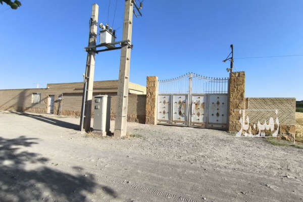 زمین ۴۸۰۰ متر با مجوز گلخانه صنعتی و مجوز احداث ویلا-1