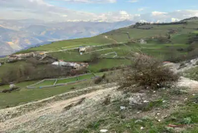 زمین چهاردیواری کلاردشت کلنو اول جاده ولشت ۱۲۰۰ متر
