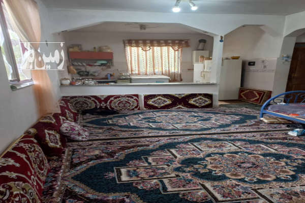 زمین ۷۰۰متر همراه بنا سنددار لاهیجان-3