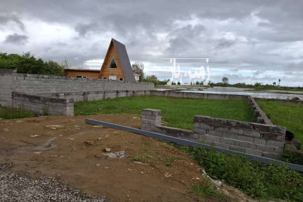 زمین ۳۰۰ متر مسکونی محصور خوش قیمت-3