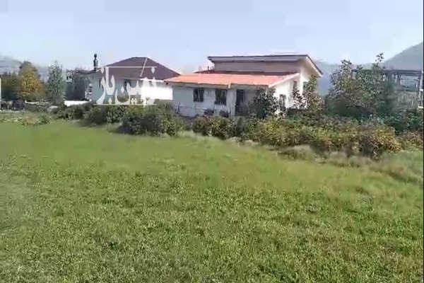 زمین کلاردشت ۱۰۸۰۰ متر بر جاده عباس آباد حسن کیف-1