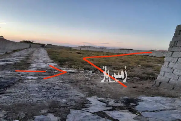 زمین برای خانه باغ وباغ پی ریزی شده باغمعروف ۱۴۴ متر - تصویر 1