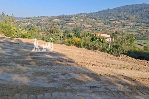 زمین ۳۰۰ متر بعداز ورودی اقمشهد واستون-2