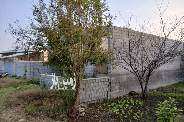 زمین مسکونی با نیم ساخته روستای احمد چاله پی ۱۳۰ متر-1